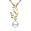 Pozlacený perlový náhrdelník Pearl Dolphin White Pearl