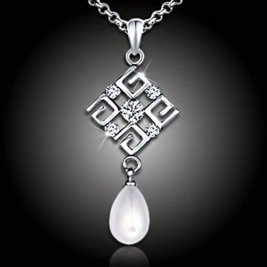 Perlový náhrdelník Feria - White Pearl