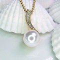 Pozlacený perlový náhrdelník Pearl Wave White Pearl