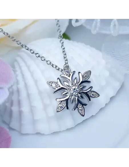 Náhrdelník Crystal Snowflake