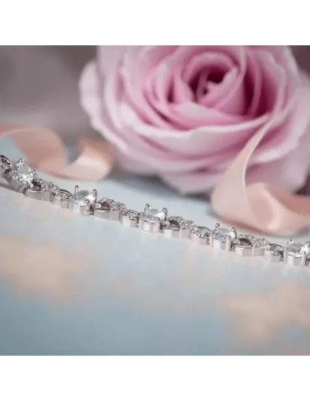 Elegantní náramek Angelica s jemnými zirkony