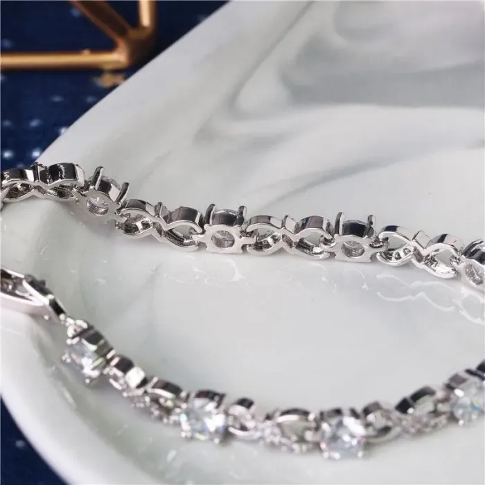 Elegantní náramek Angelica s jemnými zirkony