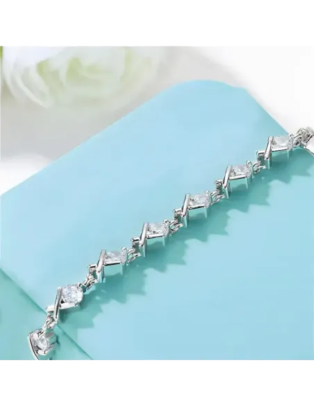 Juliette – třpytivý náramek s čirými zirkony od Elanis Jewel