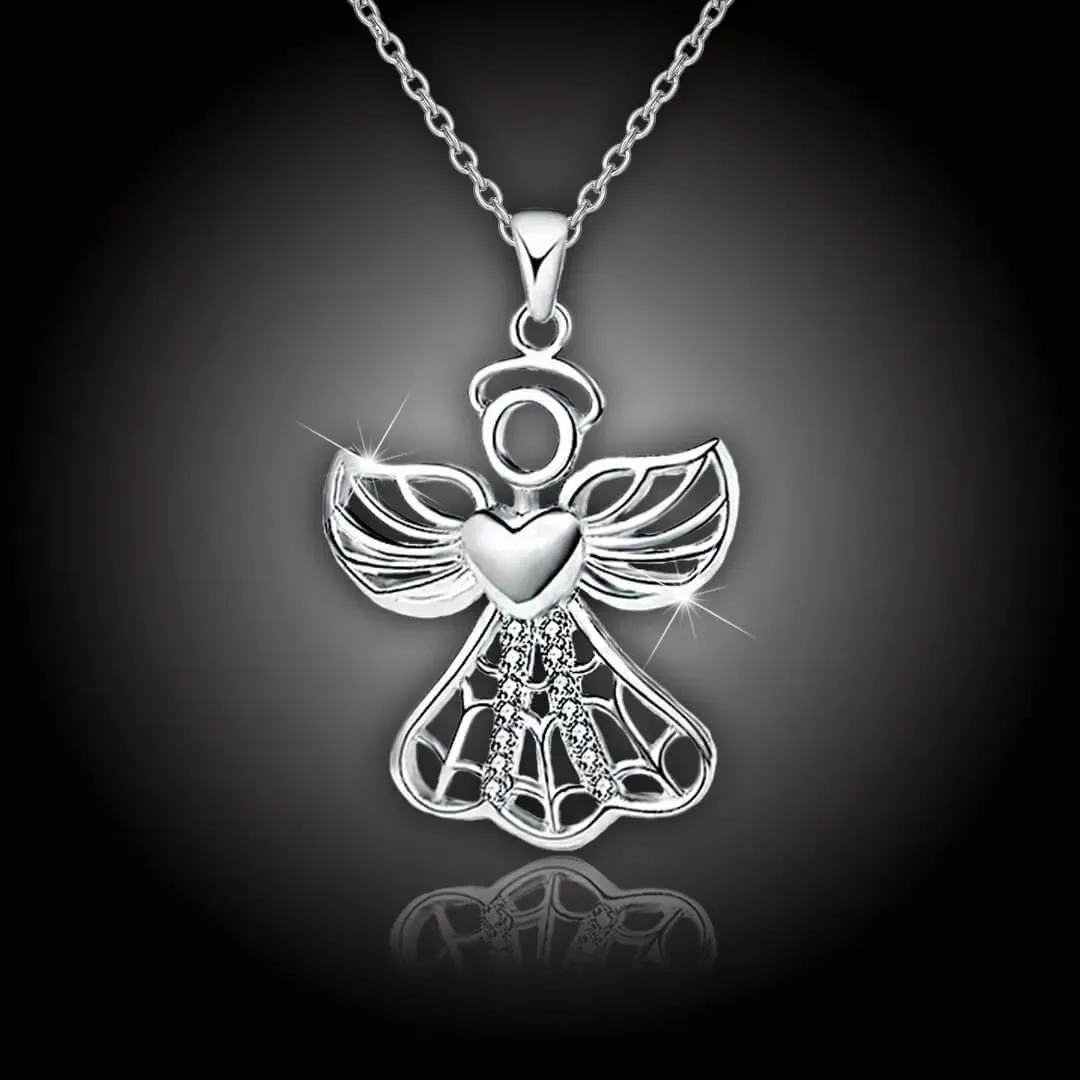 Jemný stříbrný náhrdelník Anděl se srdcem a zirkony 2