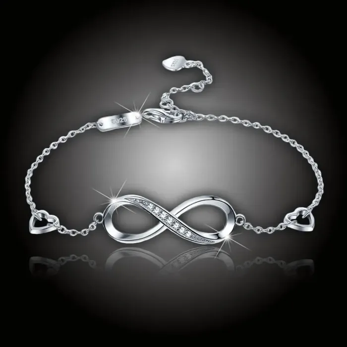 Stříbrný náramek Infinity Love s kubickými zirkony