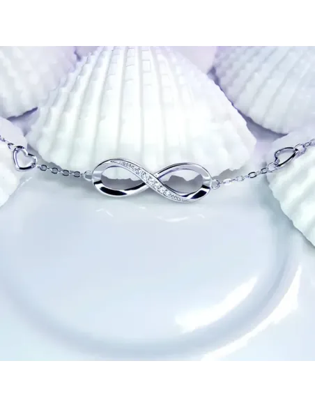 Stříbrný náramek Infinity Love s kubickými zirkony