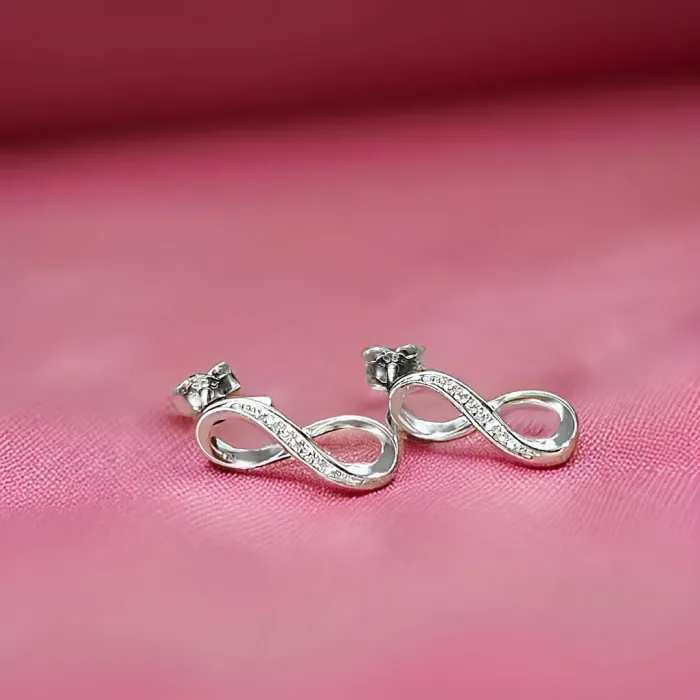 Stříbrné náušnice Infinity se zirkony
