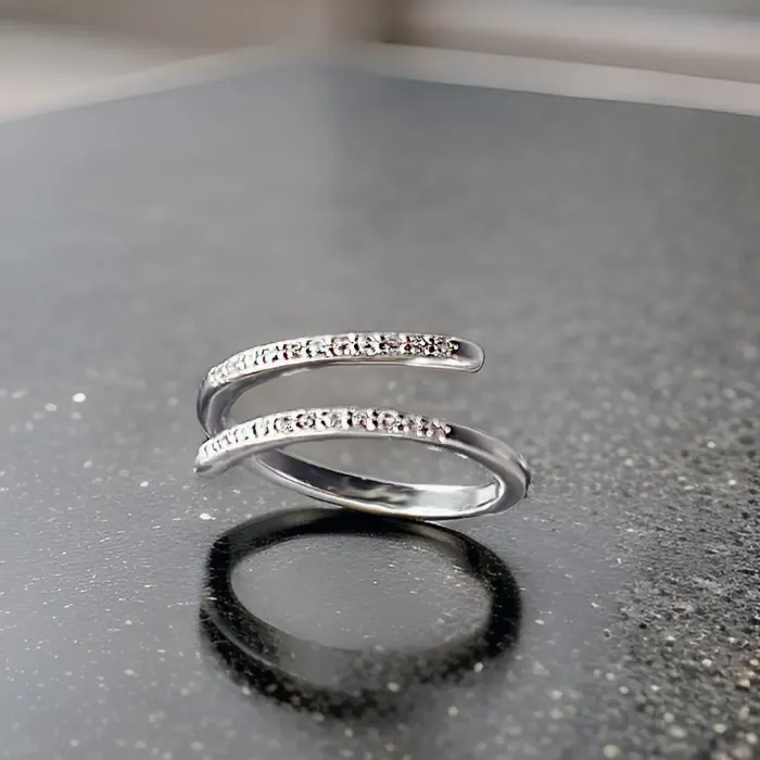 Stříbrný prsten Athena se zirkony