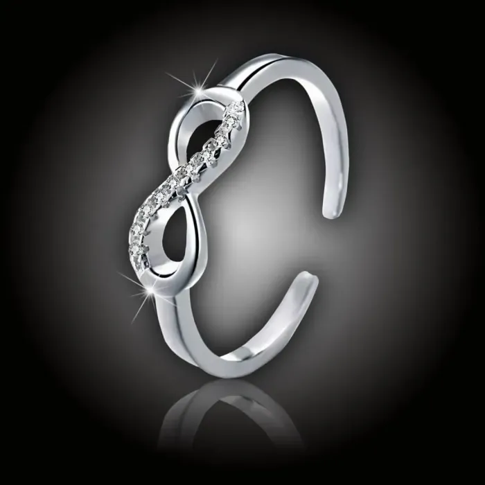 Stříbrný prsten Infinity se zirkony