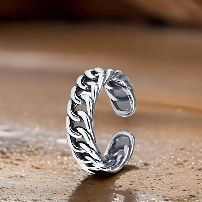 Stříbrný prsten Xena