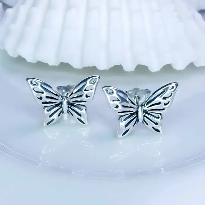 Romantické stříbrné náušnice Motýlek