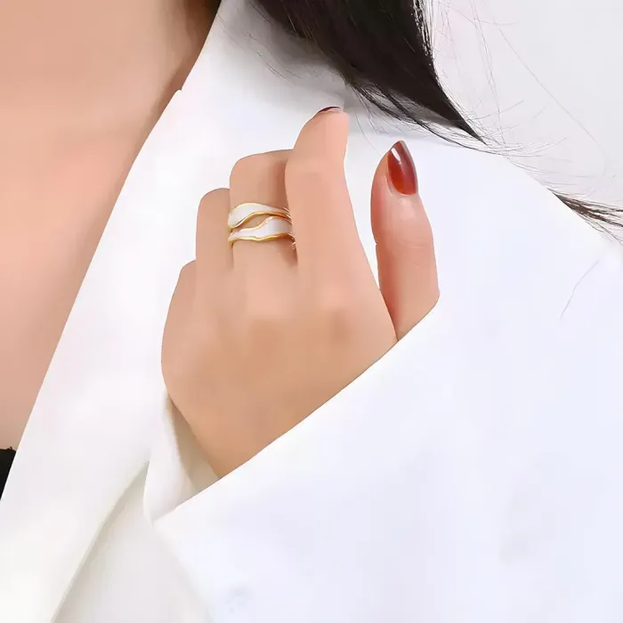 Pozlacený nastavitelný prsten Aida Gold z chirurgické oceli