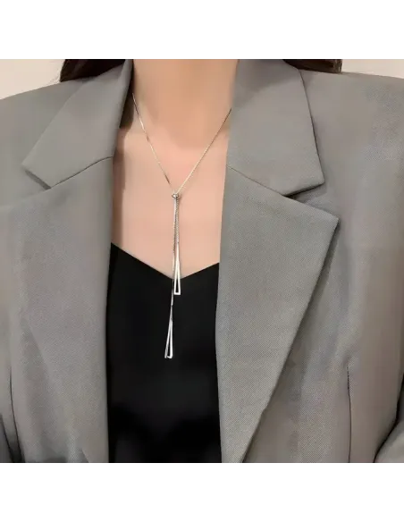 Módní nastavitelný náhrdelník Tiara z chirurgické oceli