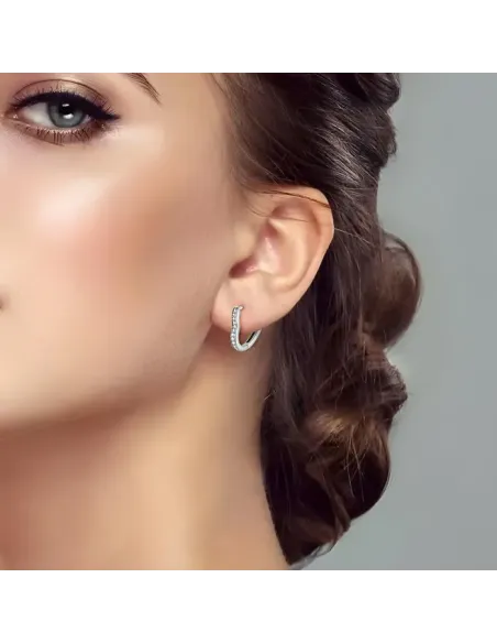 Stříbrné náušnice Třpytivé srdce s čirými zirkony