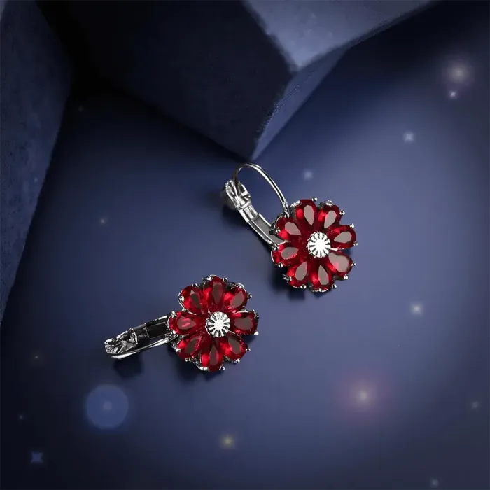 Květinové náušnice Brillance Marquise Red se zirkony