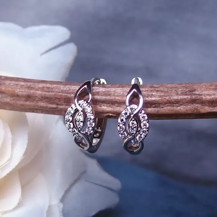 Třpytivé náušnice Brillance Nefertiti marquise se zirkony