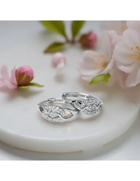 Třpytivé náušnice Brillance Nefertiti marquise se zirkony