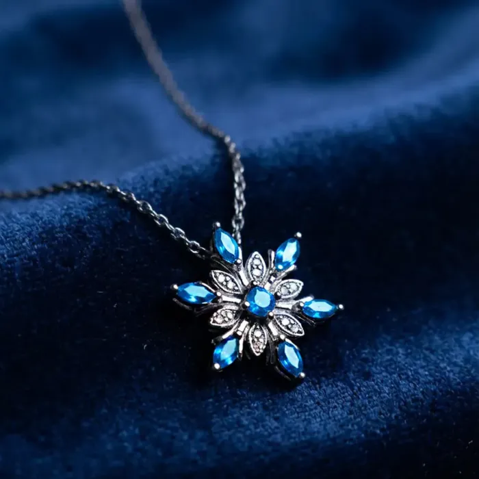 Náhrdelník Sněhová vločka s modrými a čirými zirkony | Elanis Jewel
