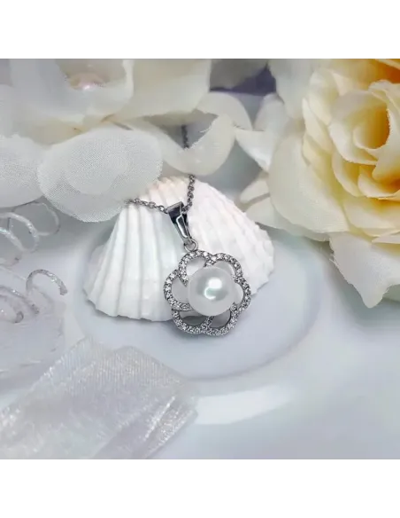 Romantický perlový náhrdelník Pearl Flower