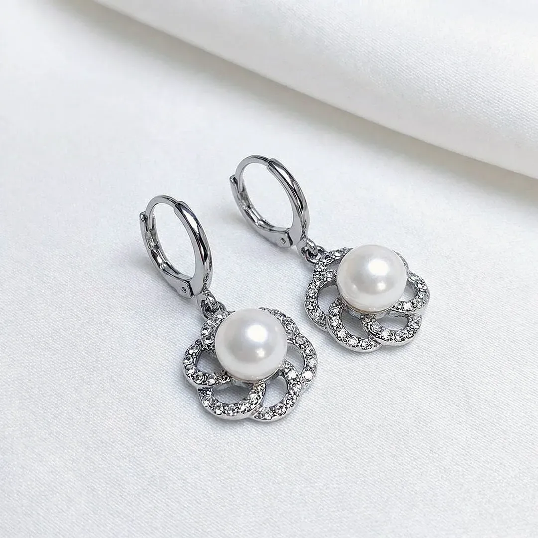 Romantické perlové náušnice Pearl Flower