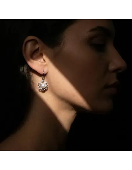 Romantické perlové náušnice Pearl Flower