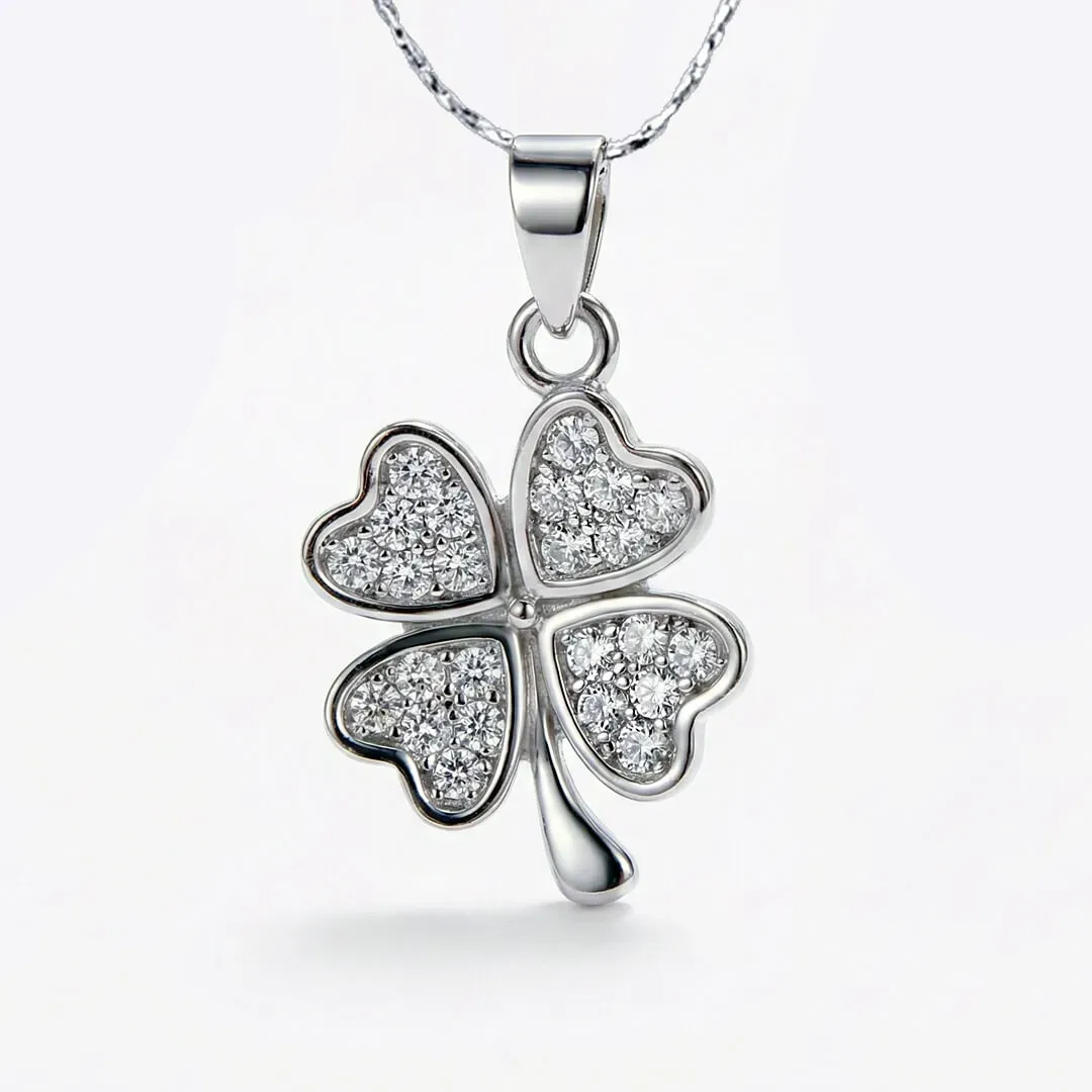 Náhrdelník Něžný čtyřlístek pro štěstí s krystaly Swarovski®