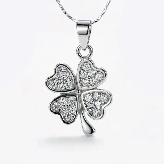 Náhrdelník Něžný čtyřlístek pro štěstí s krystaly Swarovski®