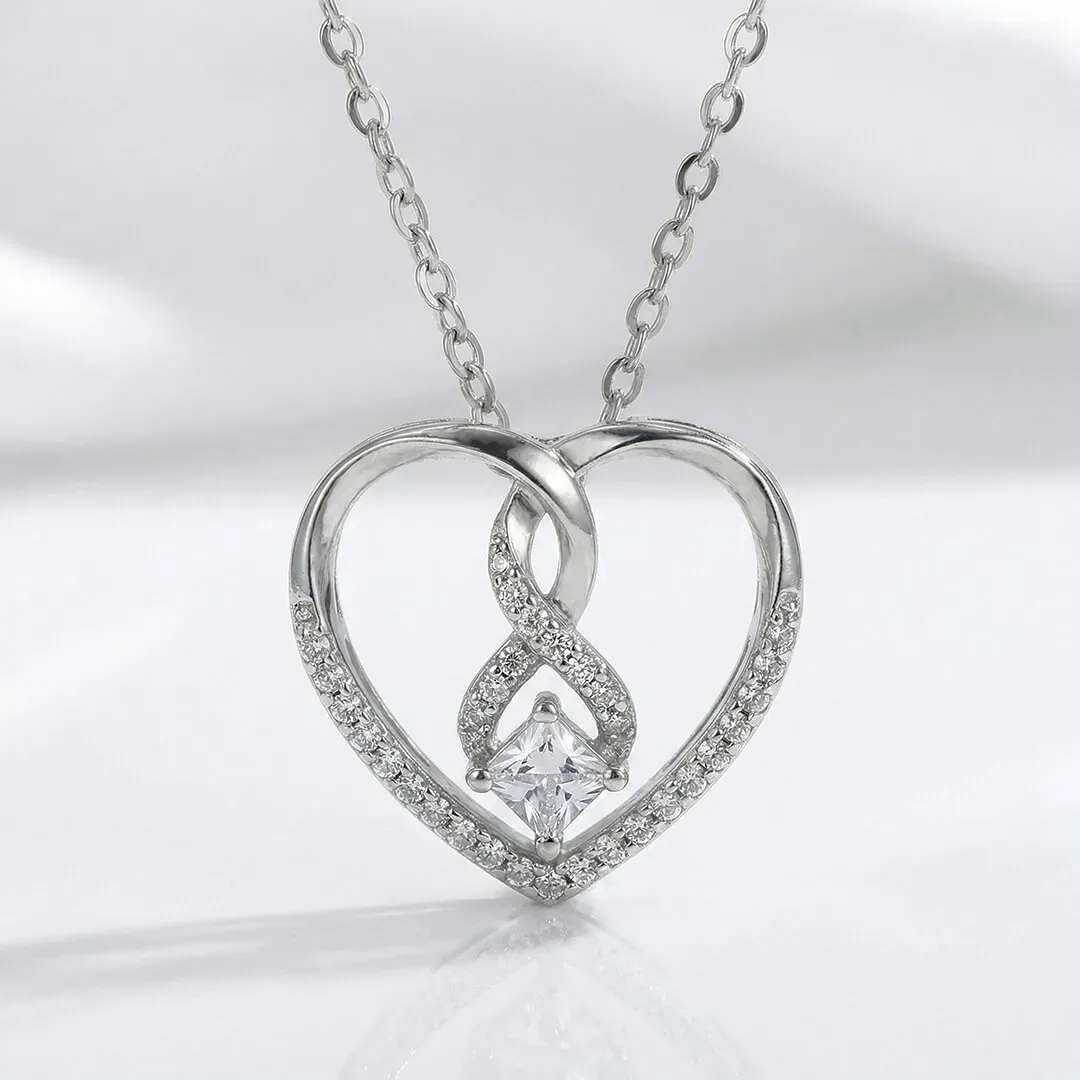 Romantický náhrdelník Forever Love se zirkony