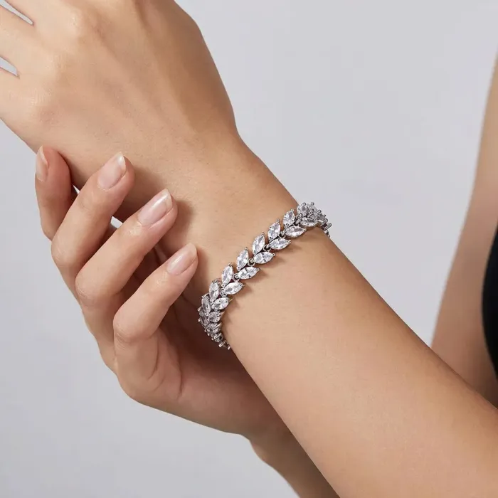 Třpytivý náramek Aphrodite s krystaly Swarovski®